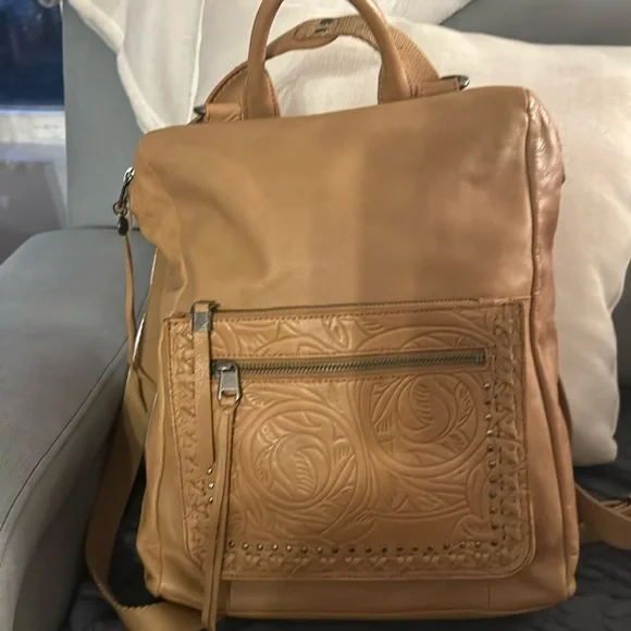 The Sak | Bags | The Sak Tan Leather Backpack | Poshmark